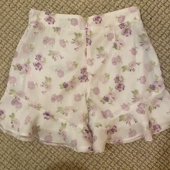 Majorelle floral shorts with tie- never worn! Size XS! - Picture 4 of 5